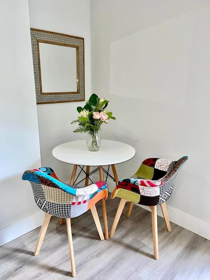 Gorgeous New 1 Bed, Town Centre,Parking,Garden Apartment Bournemouth 0*,  United Kingdom